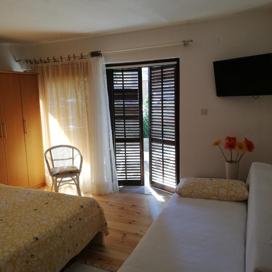 Apartment Jade Vodice Exteriör bild